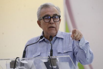 Rubén Rocha Moya | @rochamoya_